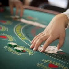Lightning Baccarat Game